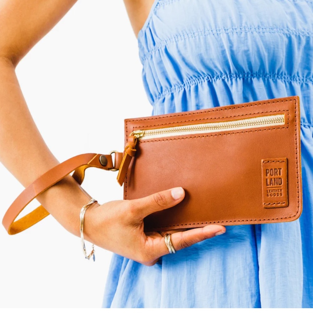 Portland leather Adriana pouch